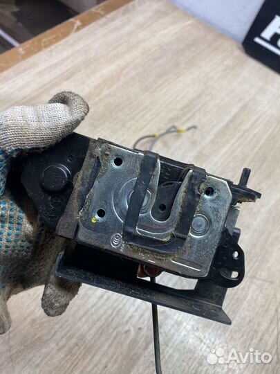 Замок Двери Задний Левый Ssang Yong Actyon Sports