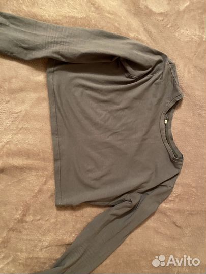 Укороченный лонгслив