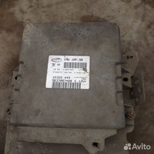 Блок эбу Пежо 206 двс 1,4 KFX