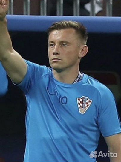 Мяч с автографом Ивицы Олича