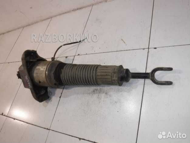 Пневмоамортизатор передний правый