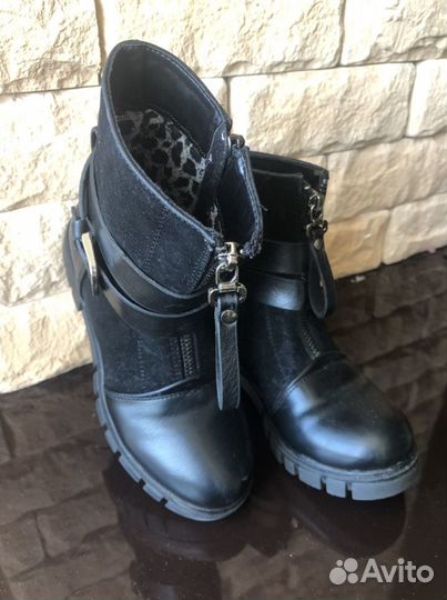 Ботинки осенние 29 р