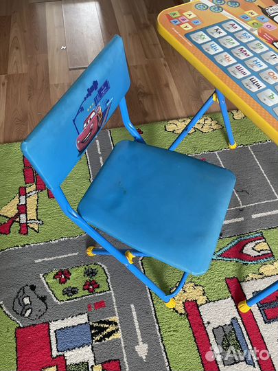 Детский стол и стул