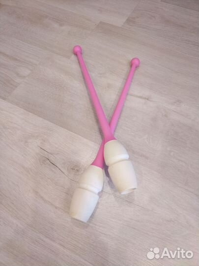 Гимнастические булавы