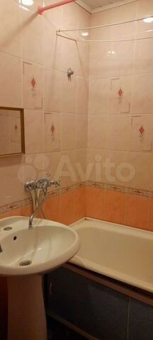 2-к. квартира, 43,7 м², 1/5 эт.
