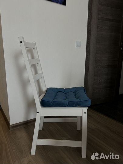 Кухонные стулья бу IKEA