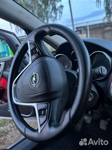 Opel Astra GTC 1.4 MT, 2011, 200 000 км объявление продам