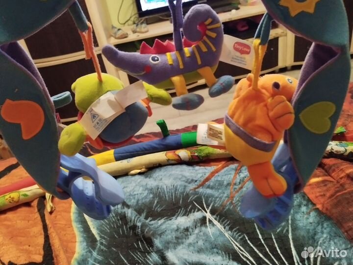 Развивающий мобиль на коляску или авто кресло