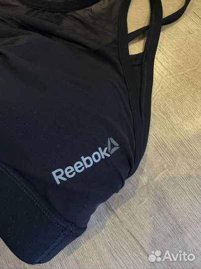 Спортивный топ reebok