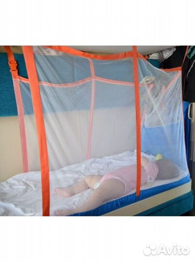 Манеж в поезд/паром для детей возраста 3+ лет