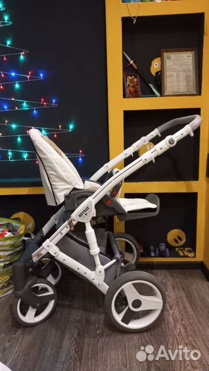 Коляска Retrus Avenir Fox 2в1