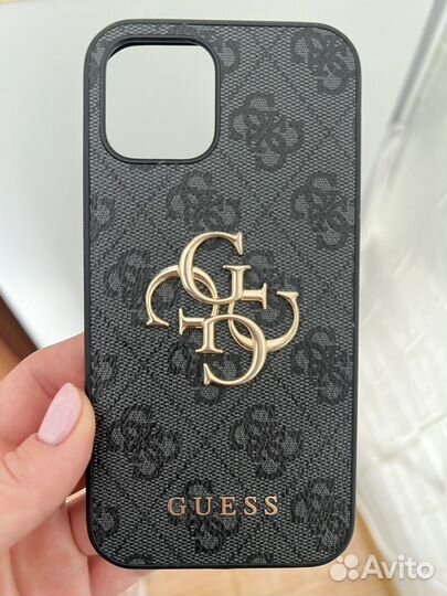 Чехол Guess для iPhone 12