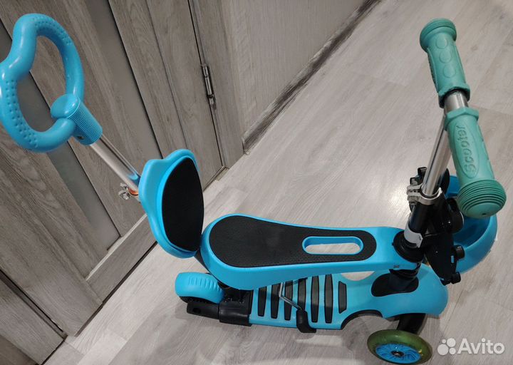 Самокат детский со светящимися колесами