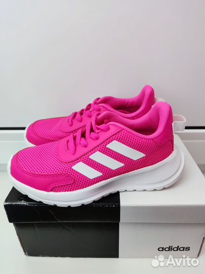 Кроссовки adidas 30