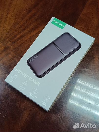 Новый Powerbank Внешний аккумулятор Rocoren 10000