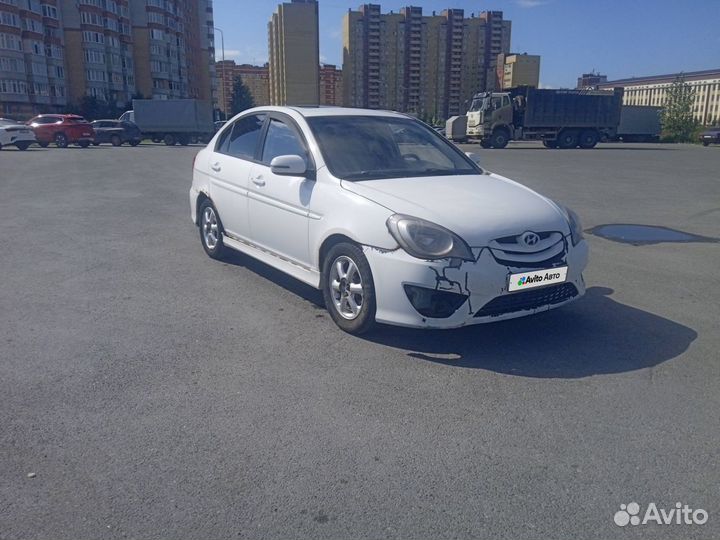 Hyundai Verna 1.4 AT, 2011, 130 000 км