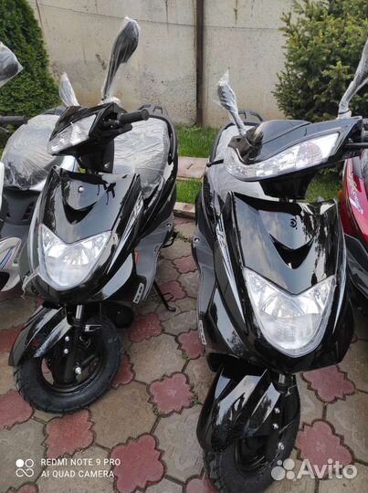 Скутер badeou 50/125