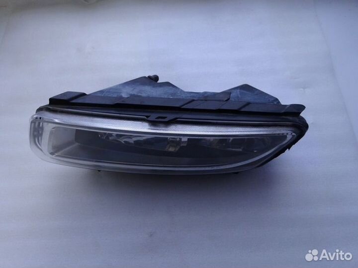 Volkswagen Polo 14-20 фара противотуманная левая