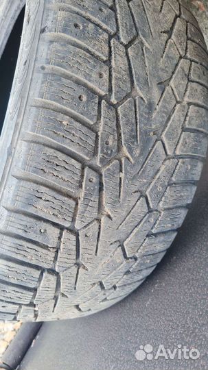 Nokian Tyres Hakkapeliitta 7 245/45 R18 100T