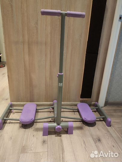 Тренажер для ног и ягодиц