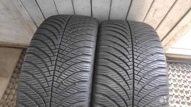 Goodyear Vector 4Seasons 235/45 R18 98Y