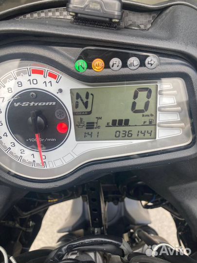 Suzuki V-Strom 650