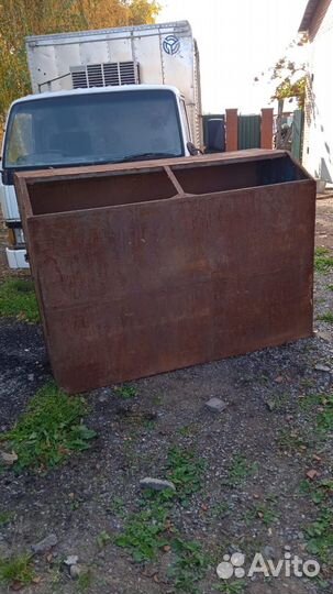 Ларь для кормов