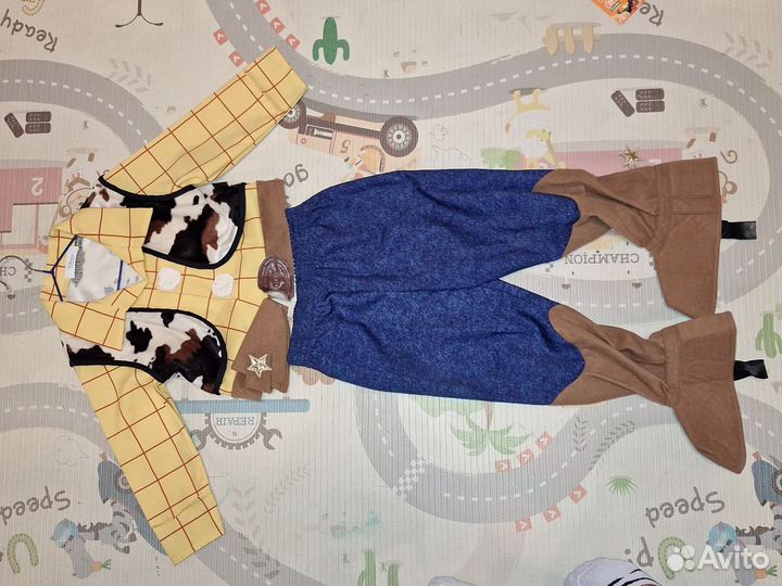 Куртка 110-116 и жилет Zara 116 на девочку