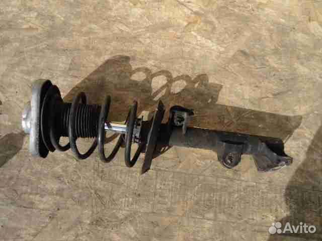 Амортизатор передний R Mercedes E-klasse W212 2123