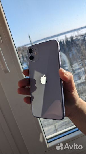 iPhone 11, 64 ГБ