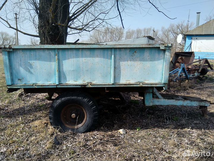 Одноосный тракторный прицеп
