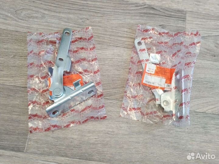 Логан ларгус петля капота левая правая