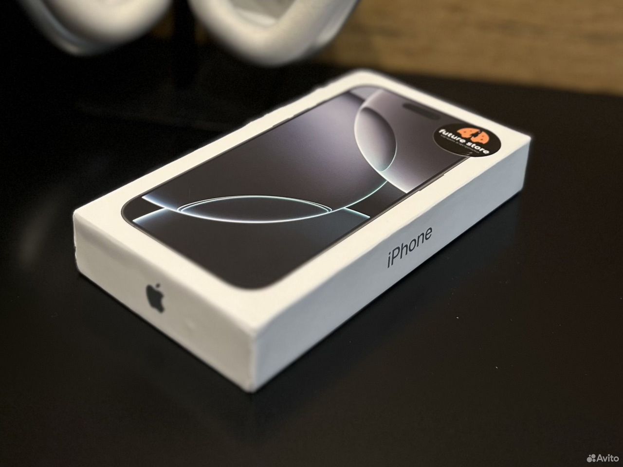 iPhone 16 Pro Max, 512 ГБ, SIM + eSIM