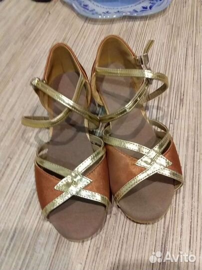 Туфли для танцев