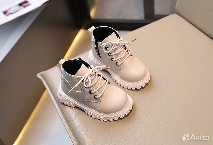 Демисезонные детские ботинки тимберленды