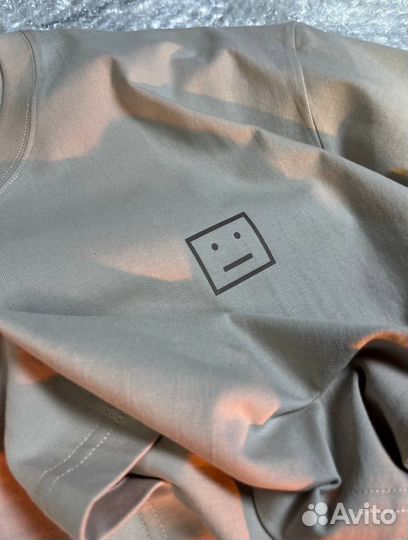 Футболка Lux Acne Studios