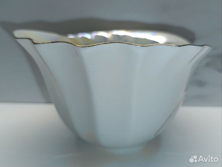 Ваза Кисловодский фарфор (целая)