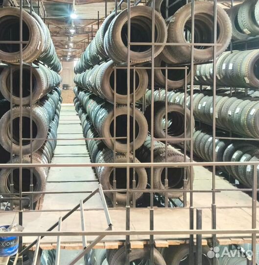 Nokian Tyres Hakkapeliitta 5 235/60 R17 W