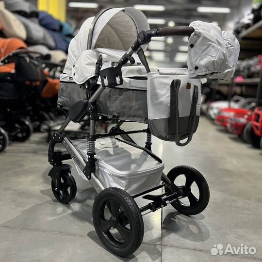 Коляска трансформер 3в1 Luxmom 518 3в1 белая