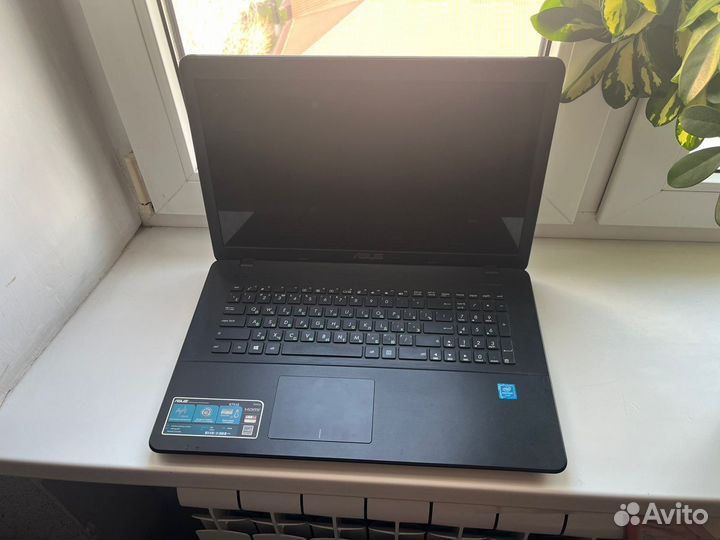 Ноутбук Asus