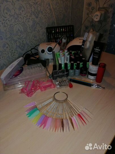 Для наращивания ногтей