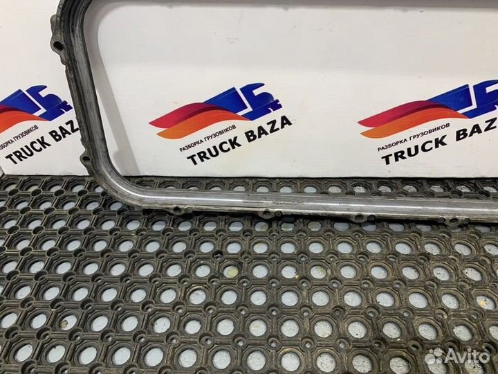 Проставка масляного поддона Iveco Stralis