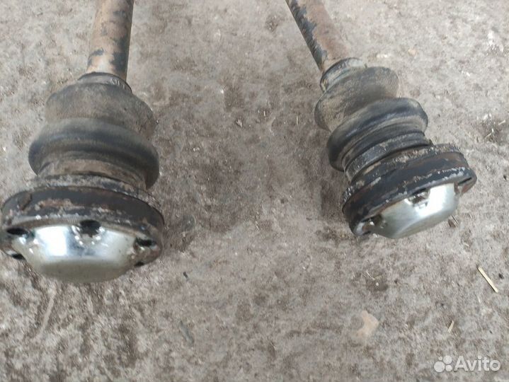 Привода задние Mercedes-Benz W134