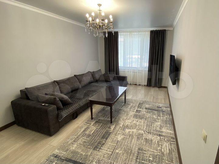 3-к. квартира, 95 м², 7/8 эт.