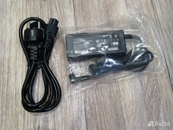 Блок питания для ноутбуков Asus разъём 5,5 на*2,5
