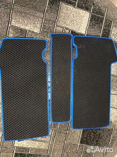 Автоковрики eva на Toyota Noah 80