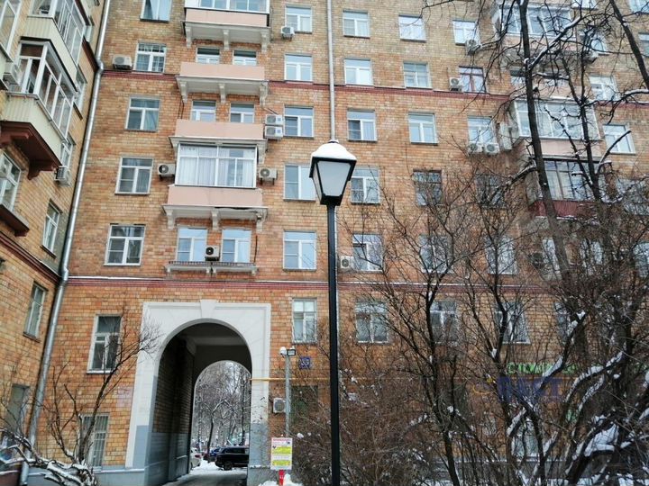 Комната 19,9 м² в 3-к., 4/8 эт.