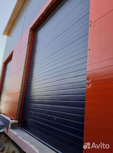 Гаражные секционные ворота с установкой