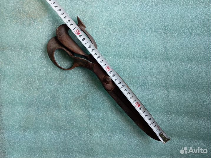 Старинные огромные ножницы портновские