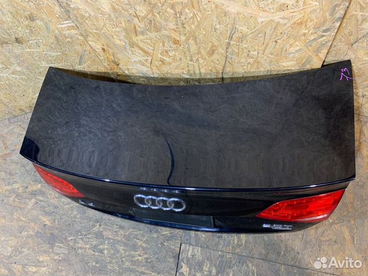 Крышка багажника Audi A4 B8 седан 2.0 CDN
